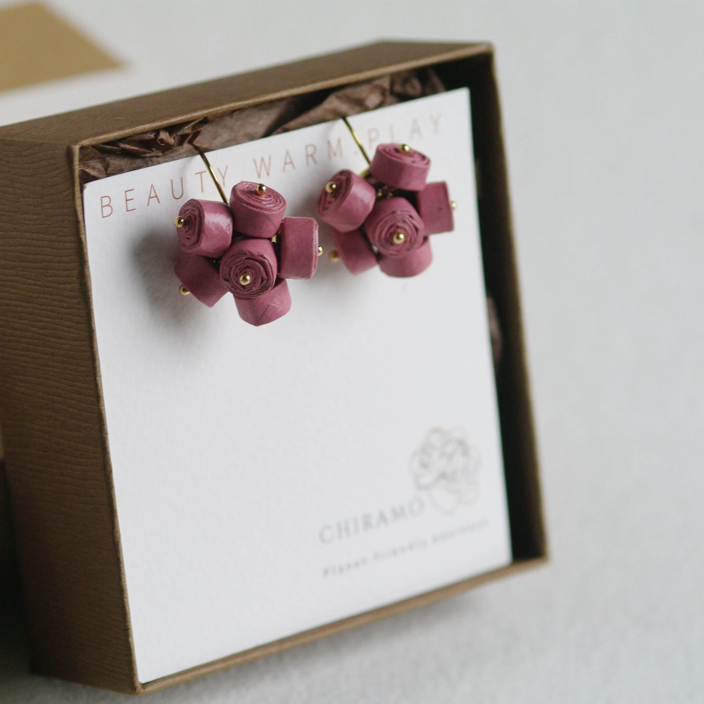 Cercei Statement Floare. Colecţia Pink Power