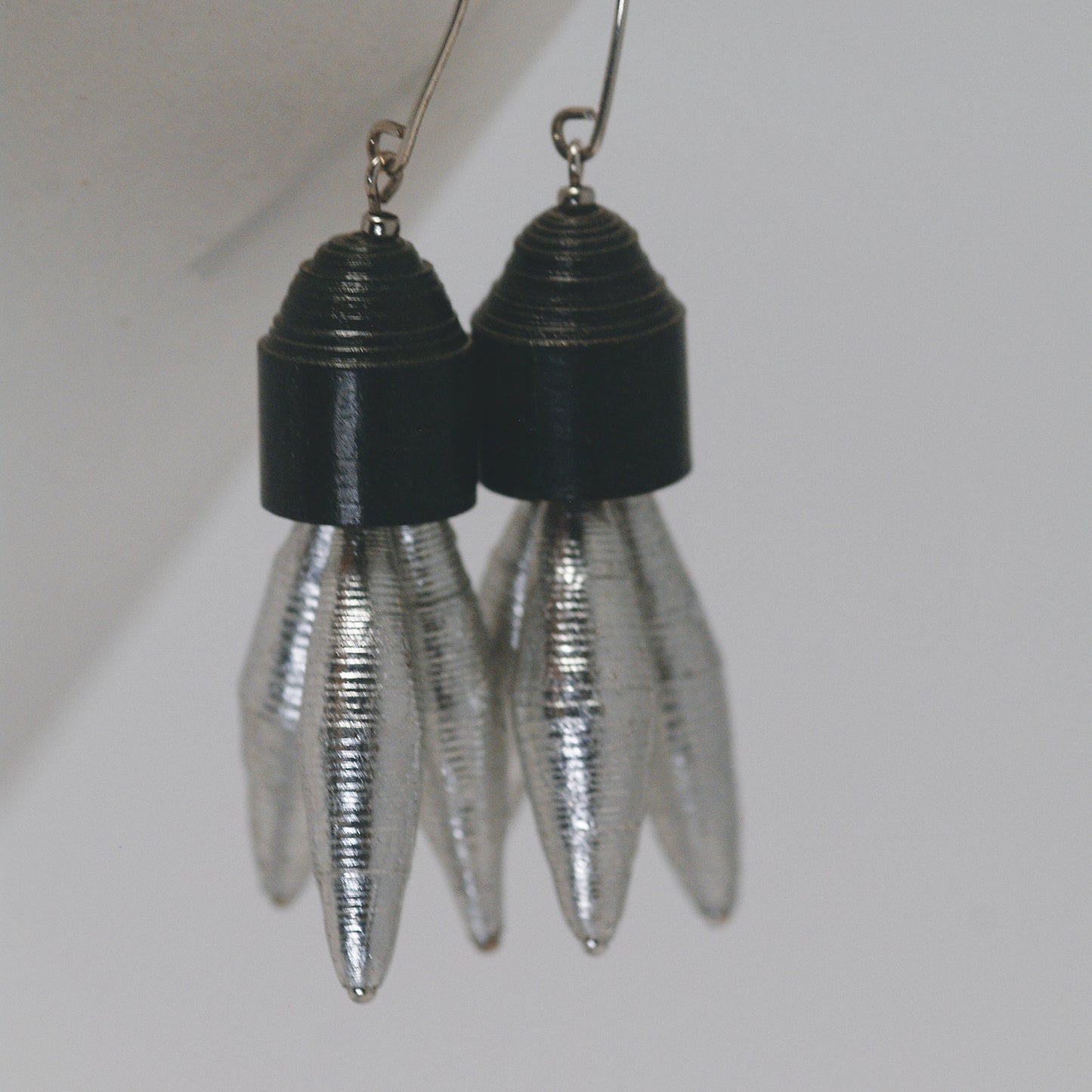 Cercei Tripod Noir Re:Form