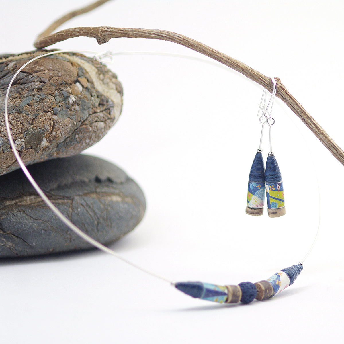 "Quiet Home" Jewelry Set