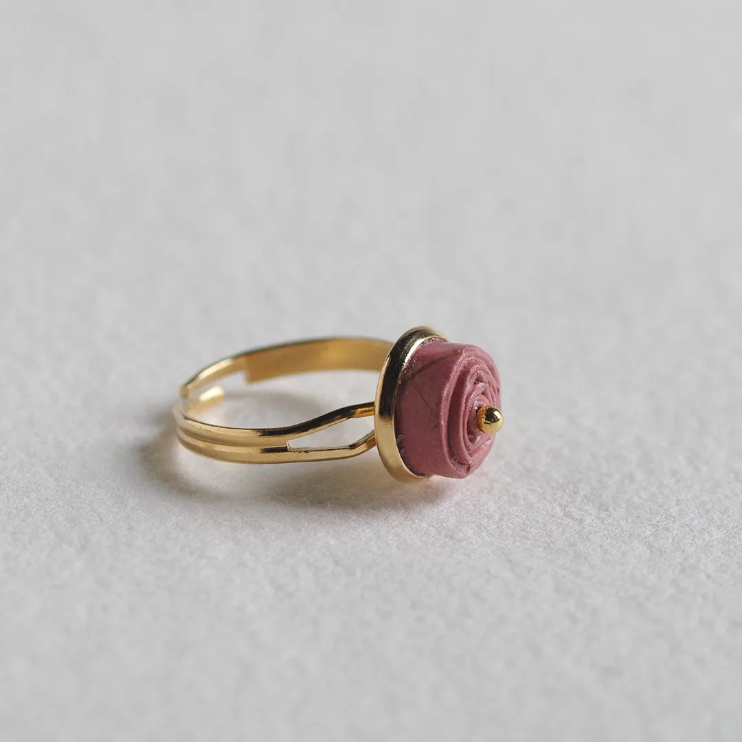 inel mic roz - auriu din hartie, colectia Pink Power by Chiramo