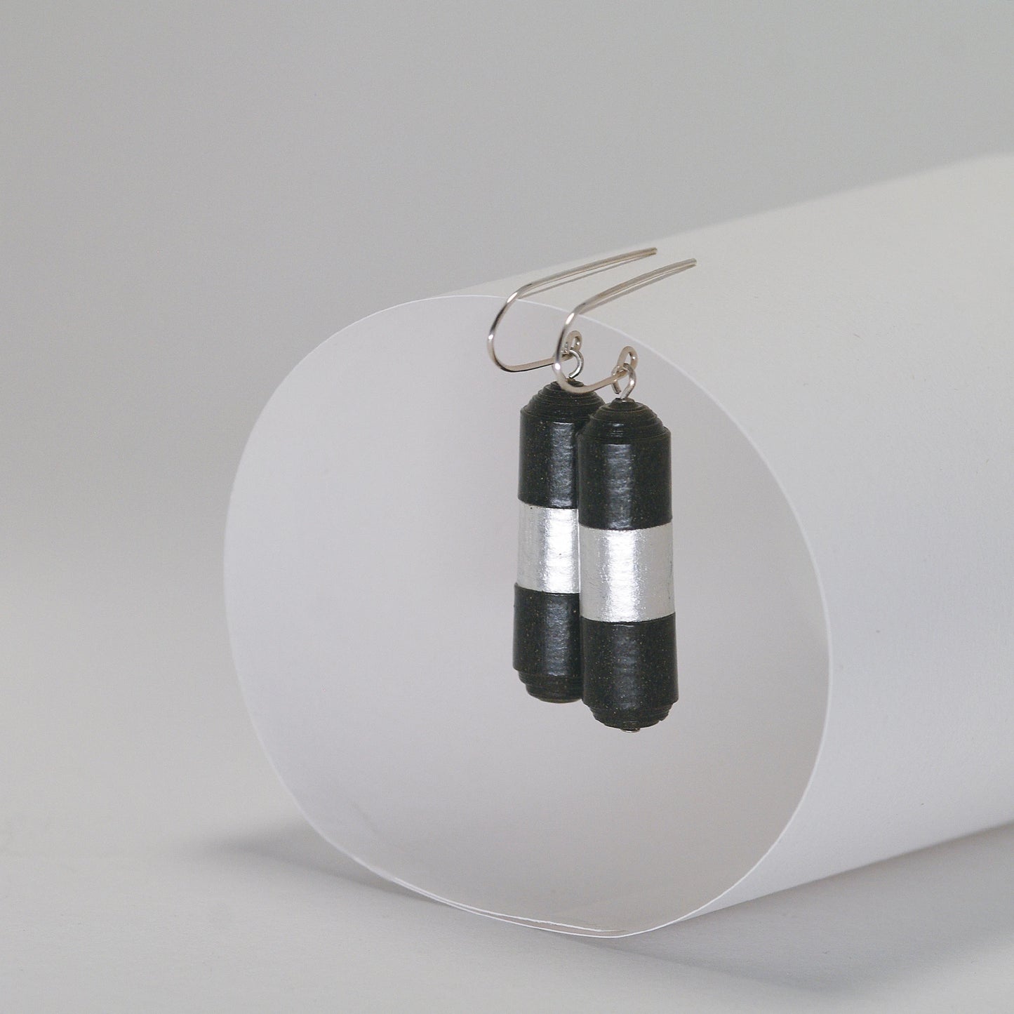 Cercei Capsulă de Lumină