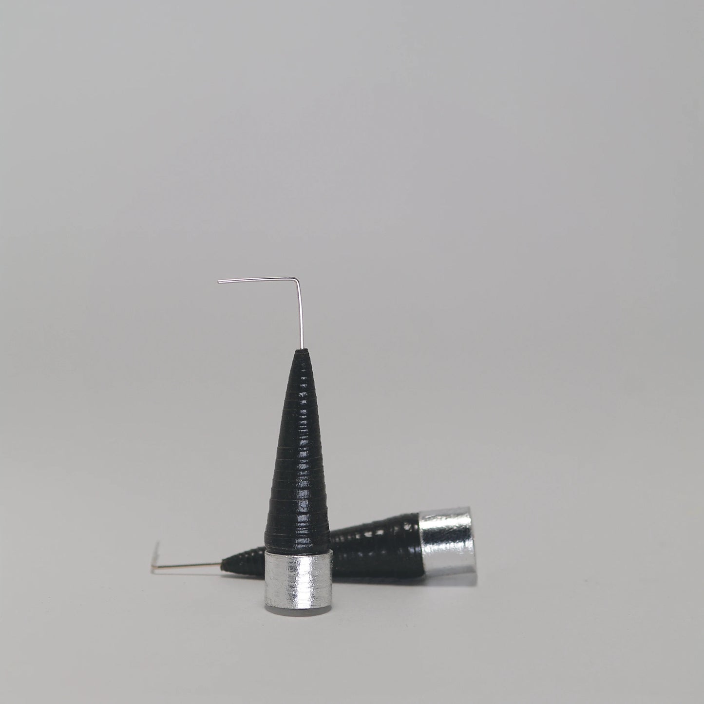 Cercei Conici Noir Re:Form