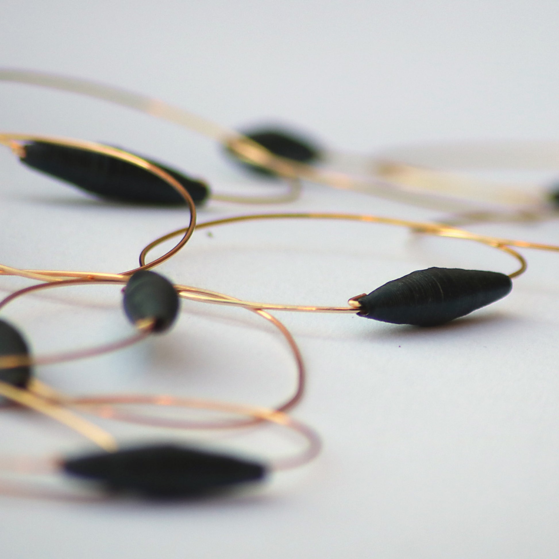 Colier Cercuri de Lumina detaliu Colectia Noir ReForm by Chiramo 6