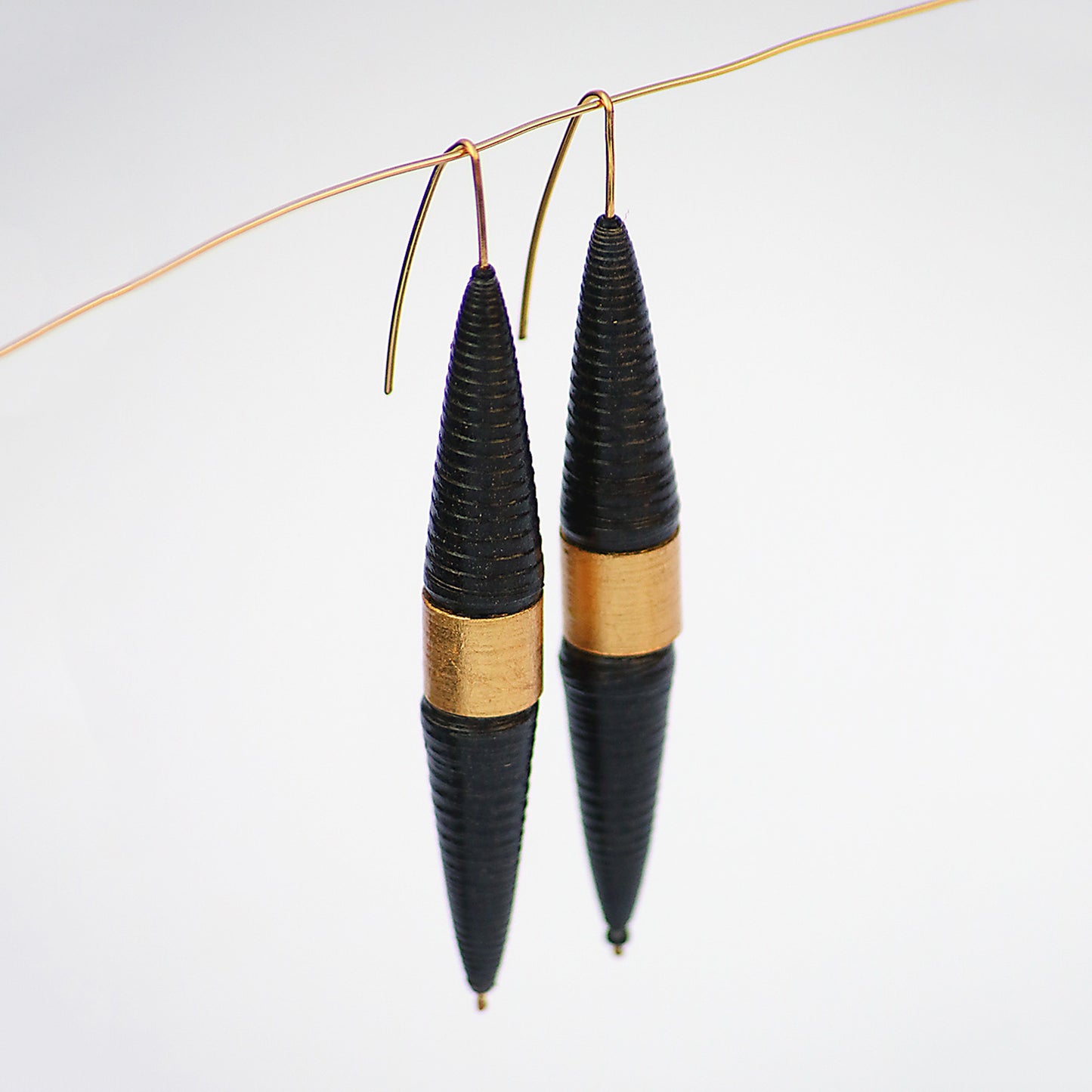 Cercei Biconici Noir Re:Form