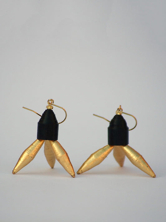 Cercei Tripod Noir Re:Form